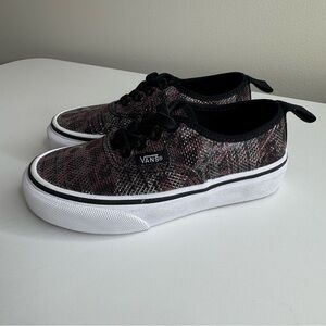 NEW Vans Kids Classic Low Top Elastic Lace Black Pink Metallic Animal Print 11